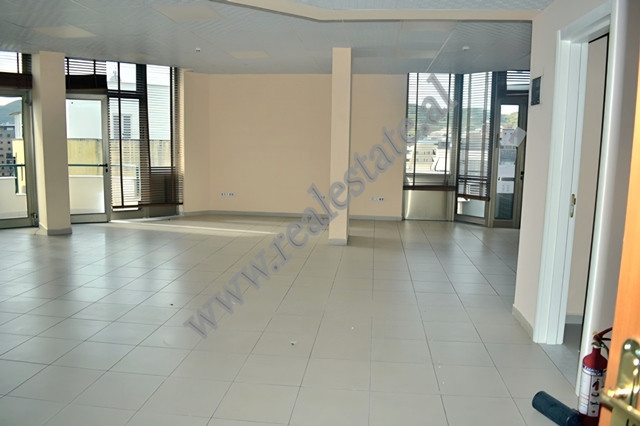 Office space for rent near Wilson square in Tirana, Albania.

It is located on the 8th floor of a 